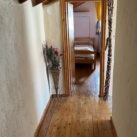 Urban House Koukouroumas Apartament *